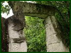 фрагмент парка каменных скульптур